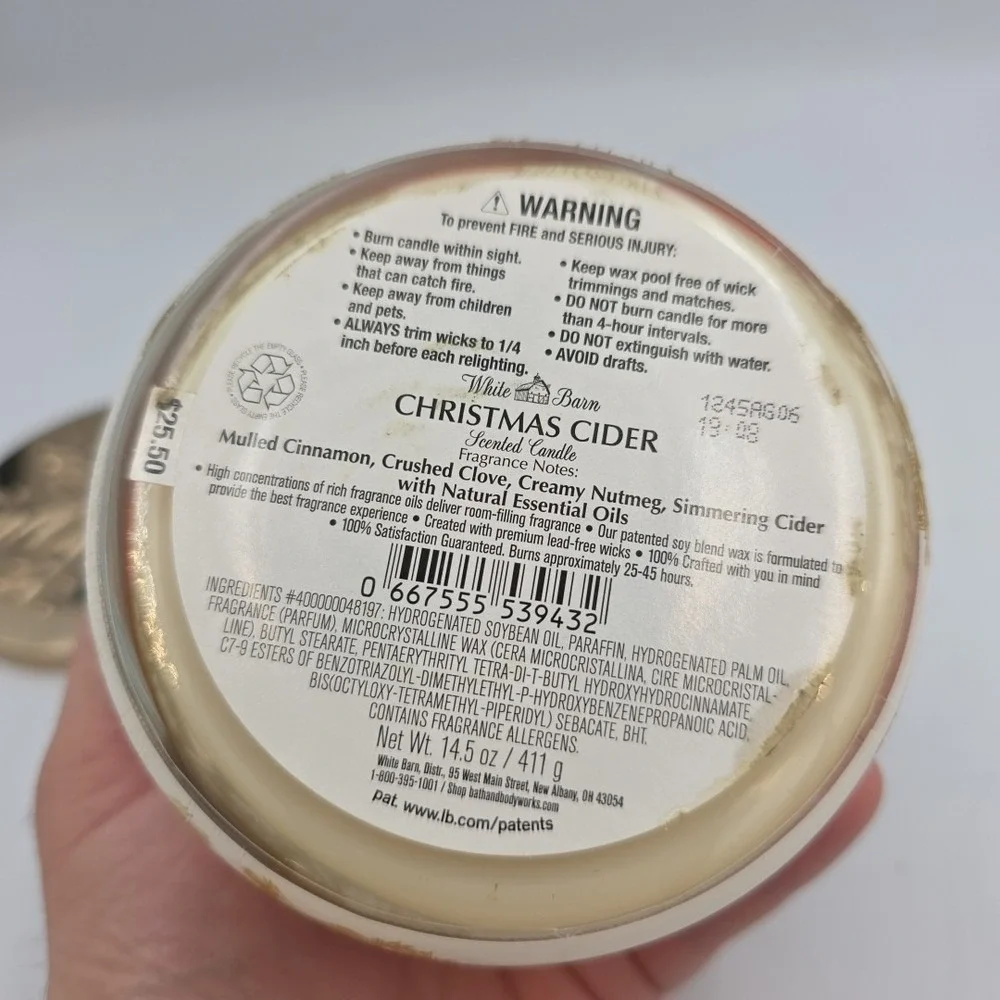 BATH & BODY WORKS Candle CHRISTMAS CIDER 14.5oz 3-Wick WHITE BARN Holiday Candle - Picture 3 of 4